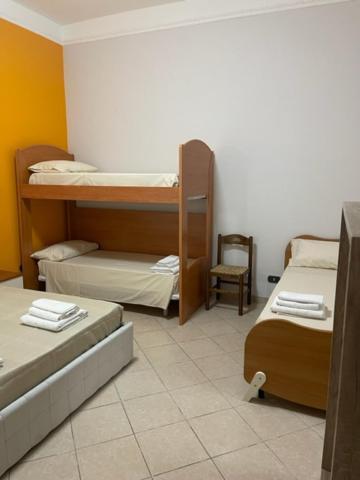 Bed and Breakfast Dimora Nonna Ada Aradeo Екстер'єр фото